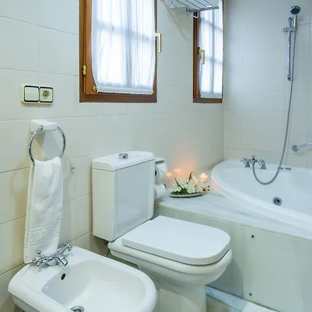 Palacio De La Vinona 4* Oviedo