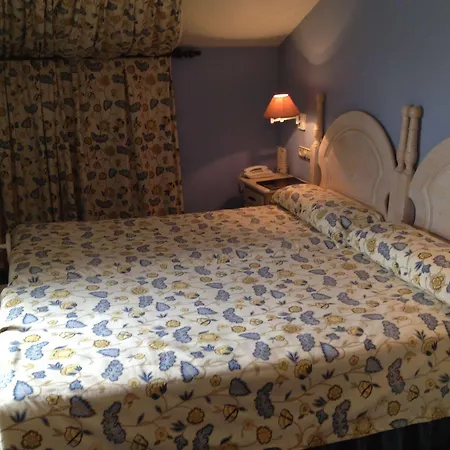 Palacio De La Vinona 4* オビエド