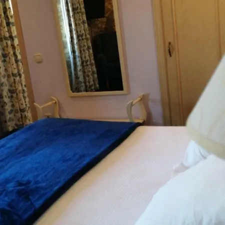 Palacio De La Viñona 4*