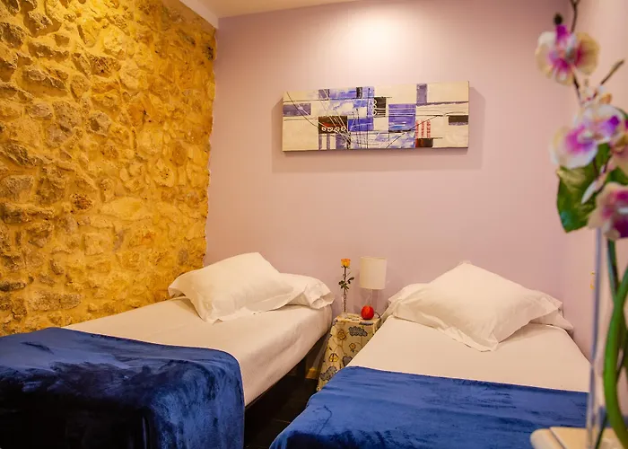 Palacio De La Viñona Hotel